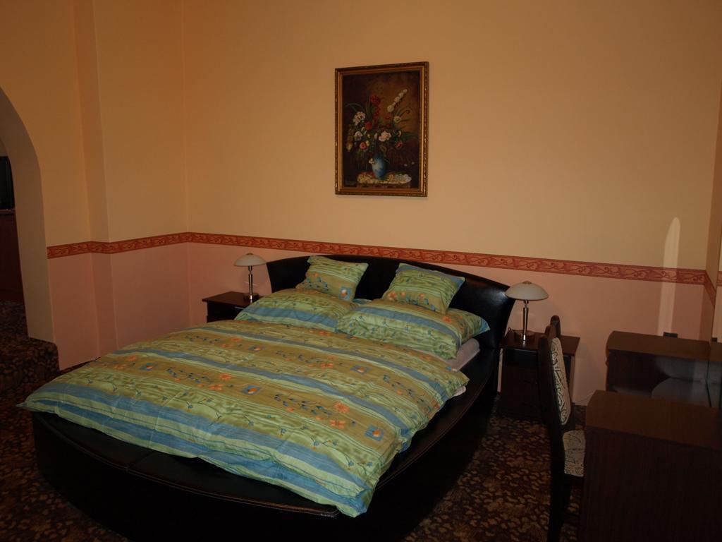 Főnix Panzió Pápa Quarto foto